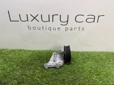 Ролик натяжной навесного оборудования Jaguar F-Type
