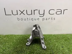 Кронштейн BMW 3