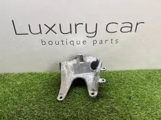 Кронштейн Porsche Cayenne