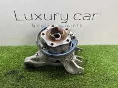 Кулак Porsche Taycan