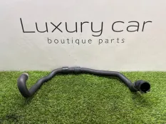 Патрубок Porsche Taycan Turbo S