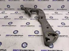 Кронштейн коробки (балка кпп) BMW X3 G01 2019