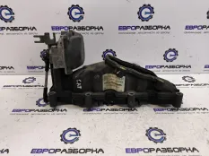Впускной коллектор Volkswagen Touareg рест. 2009