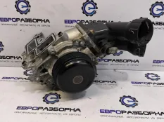 Водяная помпа Mercedes-Benz E W213 2018