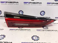 Фонарь крышки багажника левый BMW M4 G82 2024