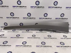 Декоративная накладка двери задней левой Volvo 2