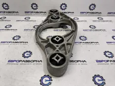 Кронштейн редуктора BMW M4 G82 2024 33118090205
