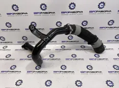 Патрубок интеркулера правый Maserati Levante M161