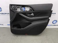Обшивка двери передней правой Maserati Levante