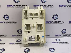 Блок комфорта Maserati Levante M161 2019 670106855