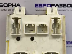 Блок комфорта Maserati Levante M161 2019 670106855