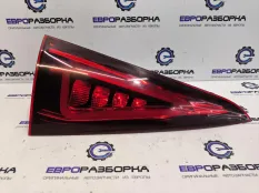 Фонарь крышки багажника левый Mercedes-Benz GLE
