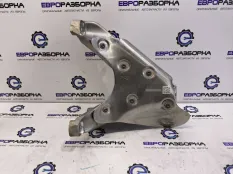 Кронштейн двигателя правый BMW M4 G82 2024