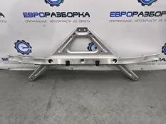 Распорка Audi Q7 4M 2-й рест. 4M 2025 4M0805645B