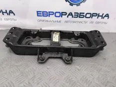 Кронштейн коробки (балка кпп) Bentley 3 971399225B
