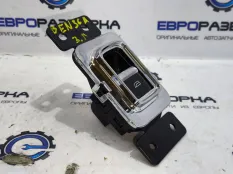 Кнопка стеклоподъемника двери Bentley Bentayga