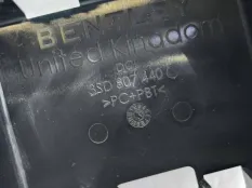 Кронштейн (крепление) правый Bentley 3 3SD807440