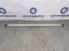 Направляющая шторки багажника левая Bentley рест.