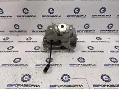 Кронштейн двигателя левый Audi A5 F5 рест. F53
