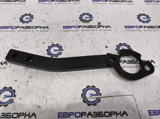 Кронштейн (крепление) правый Bentley 3 3SD804416A