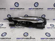 Ручка наружная двери задней левой Maserati Levante