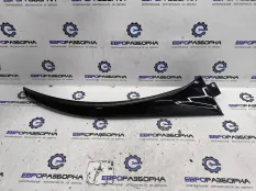 Накладка крышки багажника Maserati Levante M161