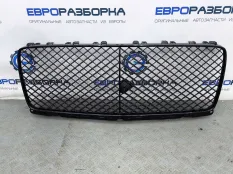 Решетка радиатора Bentley Bentayga рест. 4V1 2023