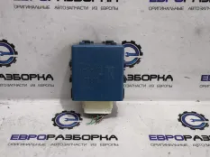 Блок управления центральным замком Toyota