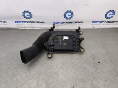 Корпус воздушногo фильтра BMW X3 F25 2013