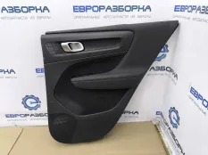 Обшивка двери задней правой Volvo XC40 2020