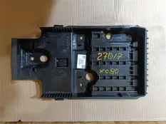 Полка АКБ Volvo XC90 2 2019 31688220
