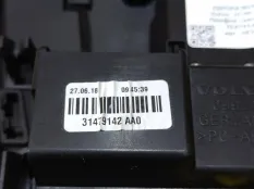 Фонарь салона (плафон) Volvo XC90 2 2018 31479142
