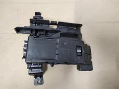 Плюсовой провод аккумулятора Volvo XC90 2 2018
