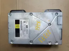 Усилитель звука Jaguar F-Pace X761 2018