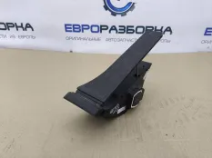 Педаль газа Mercedes-Benz CLS C218 W218 2012