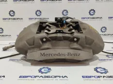 Суппорт тормозной передний правый Mercedes-Benz