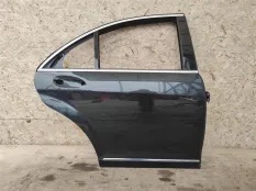 Дверь задняя правая Mercedes-Benz S W221 рест.