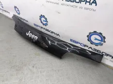 Накладка крышки багажника Jeep Grand Cherokee