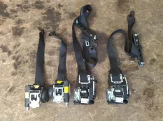 Ремень безопасности Mercedes-Benz CLS AMG C218