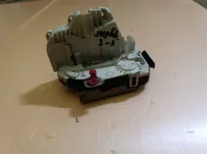 Замок двери задней левой Jeep Grand Cherokee