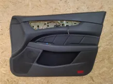 Обшивка двери передней правой Mercedes-Benz C218