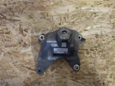 Кронштейн двигателя левый Audi Q5 FY 2018