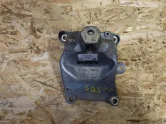 Кронштейн двигателя правый Audi Q5 FY 2018