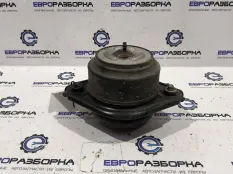Подушка крепления двигателя Mercedes-Benz M W164