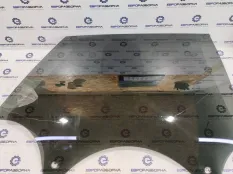 Стекло двери задней правой Audi Q8 4M 4M8 2021