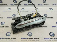 Ручка наружная двери передней правой BMW F06