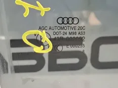 Стекло двери задней правой Audi Q7 4M 2018