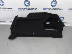 Обшивка отсека багажника правая BMW M6 Gran Coupe