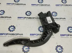 Педаль газа Audi Q7 4M 2018 8W1723523A