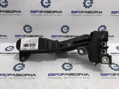 Распределитель питания BMW M5 F90 2018 61149339824